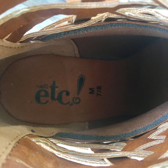 Rue21 size 7/8 medium shoe - Picture 6 of 7